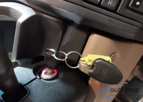 1995 Land Rover Range Rover Long Wheelbase z USA, uszkodzony, nr VIN SALHC1342SA657838